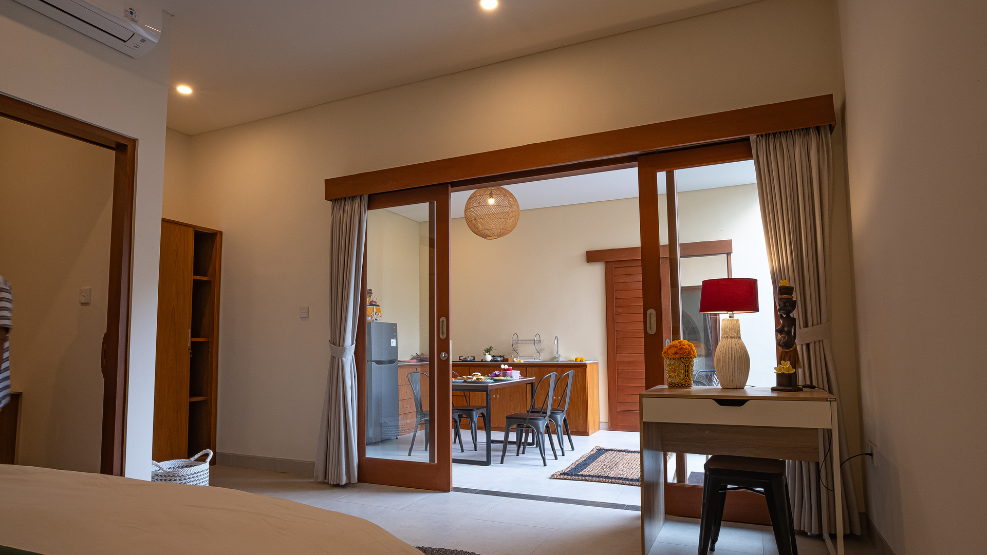 dirah-cottage2.jpg